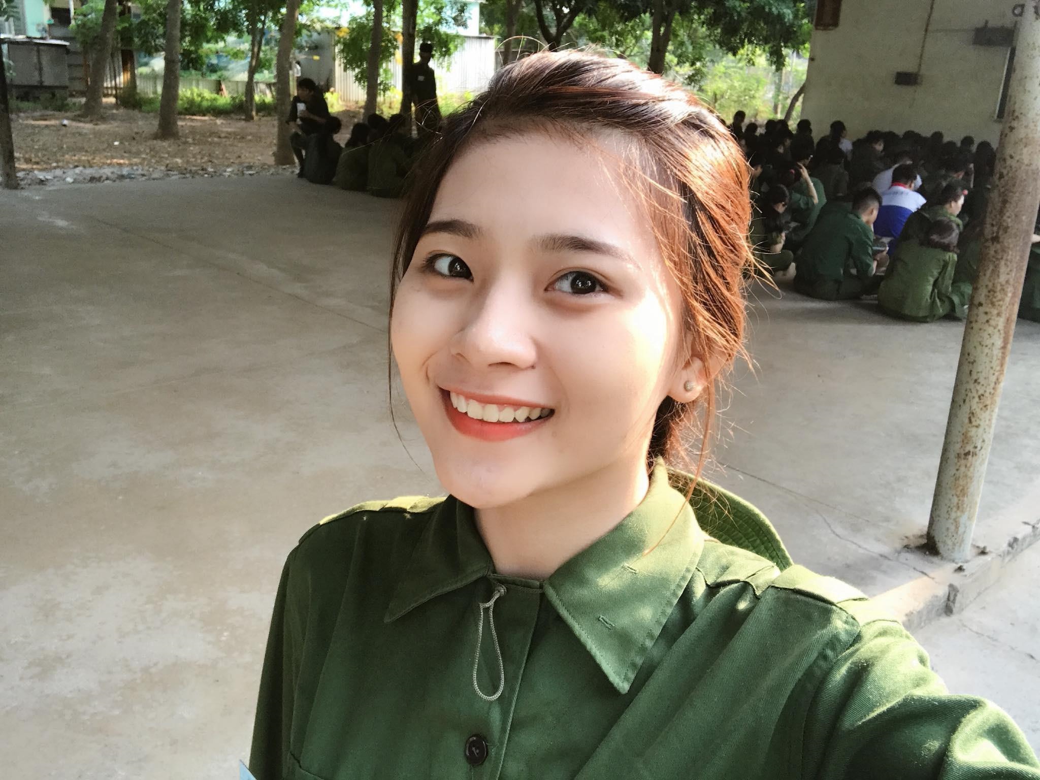 hot girl quan su anh 8