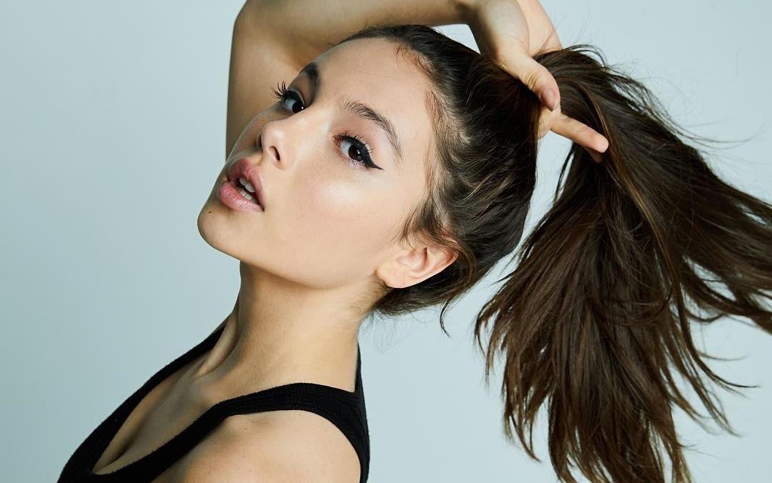 Hoa hau Nhat Ban va cac hot girl 2K co phong cach goi cam hinh anh