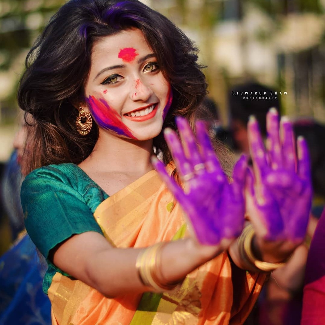 Thieu nu An Do trong le hoi mua xuan anh 3