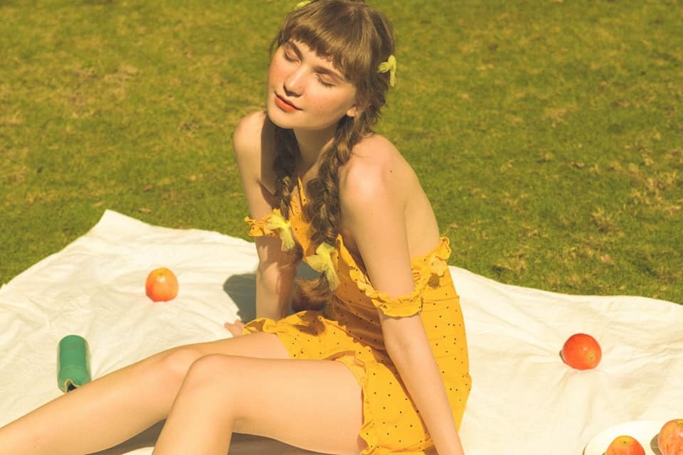 Hot girl Dong Au muon o lai Viet Nam anh 4