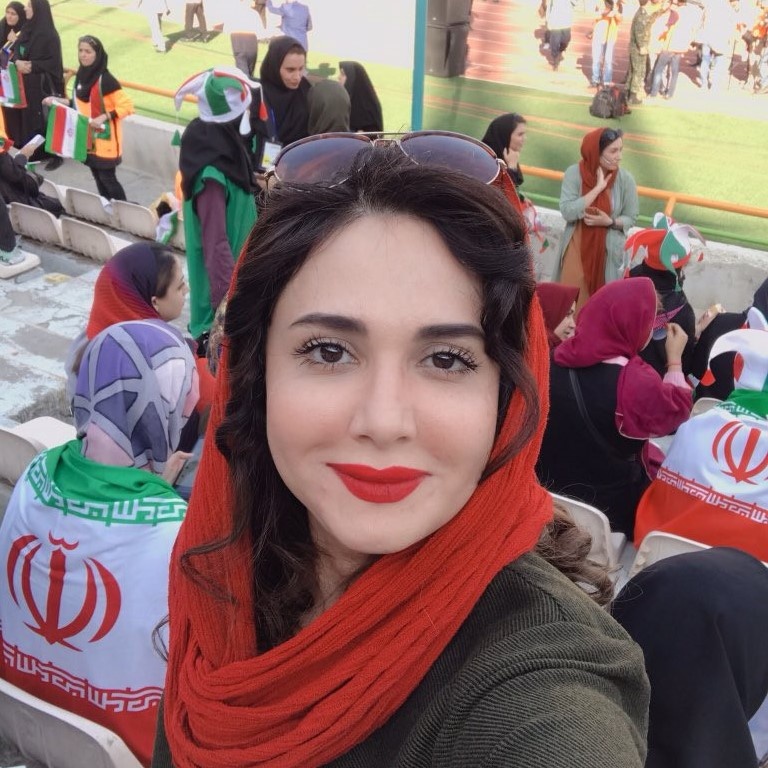 phụ nữ Iran bị cấm đi xem bóng đá ảnh 3 phu nu Iran bi cam di xem bong da anh 3