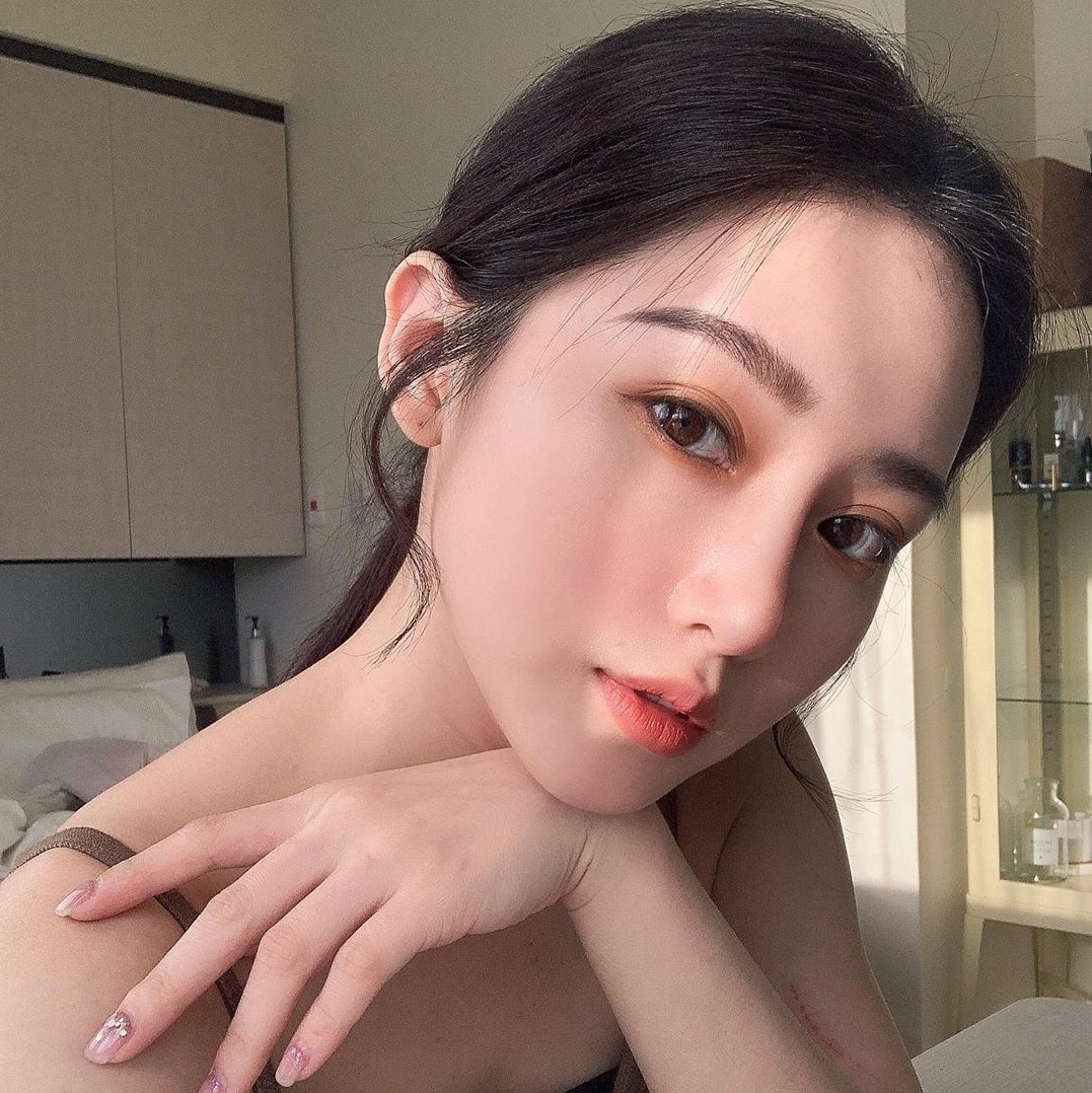 Hot girl tro lai sau 12 nam anh 3