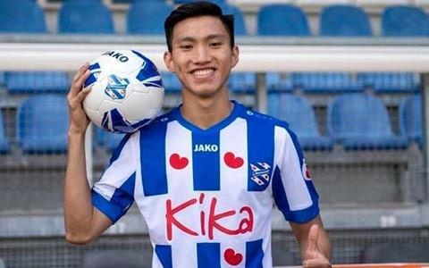 Dong doi o SC Heerenveen: 'Chung toi rat vui khi co Van Hau o day' hinh anh