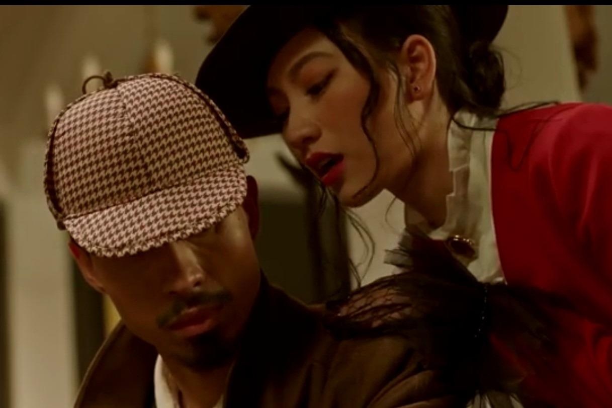 Den Vau vua ra MV moi, dan mang da che theo trend 'hoi mua meo' hinh anh
