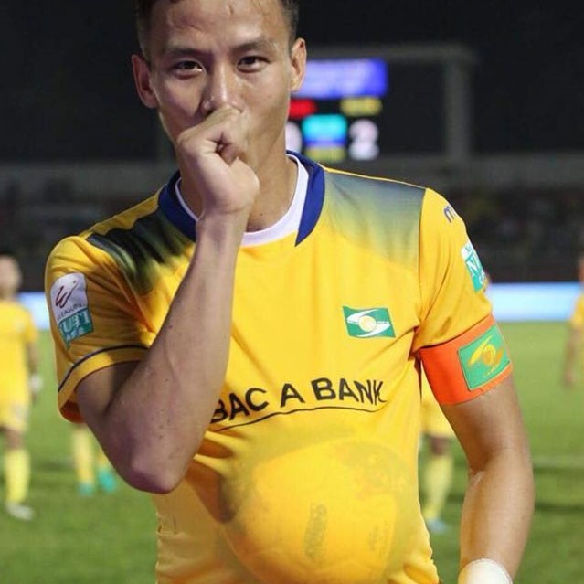 Tien Dung an mung chien thang anh 4