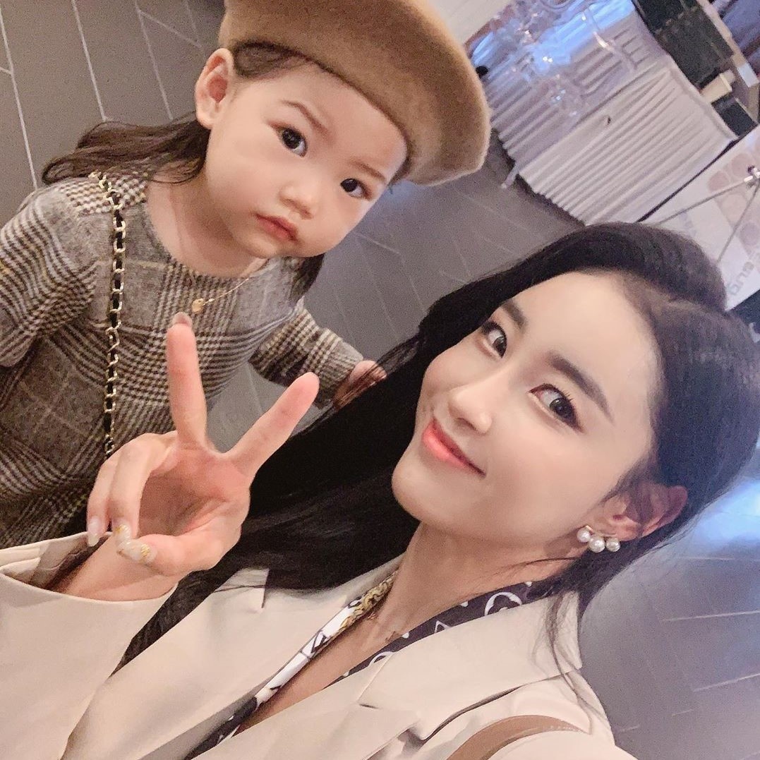 Van dong vien the hinh nong bong anh 8