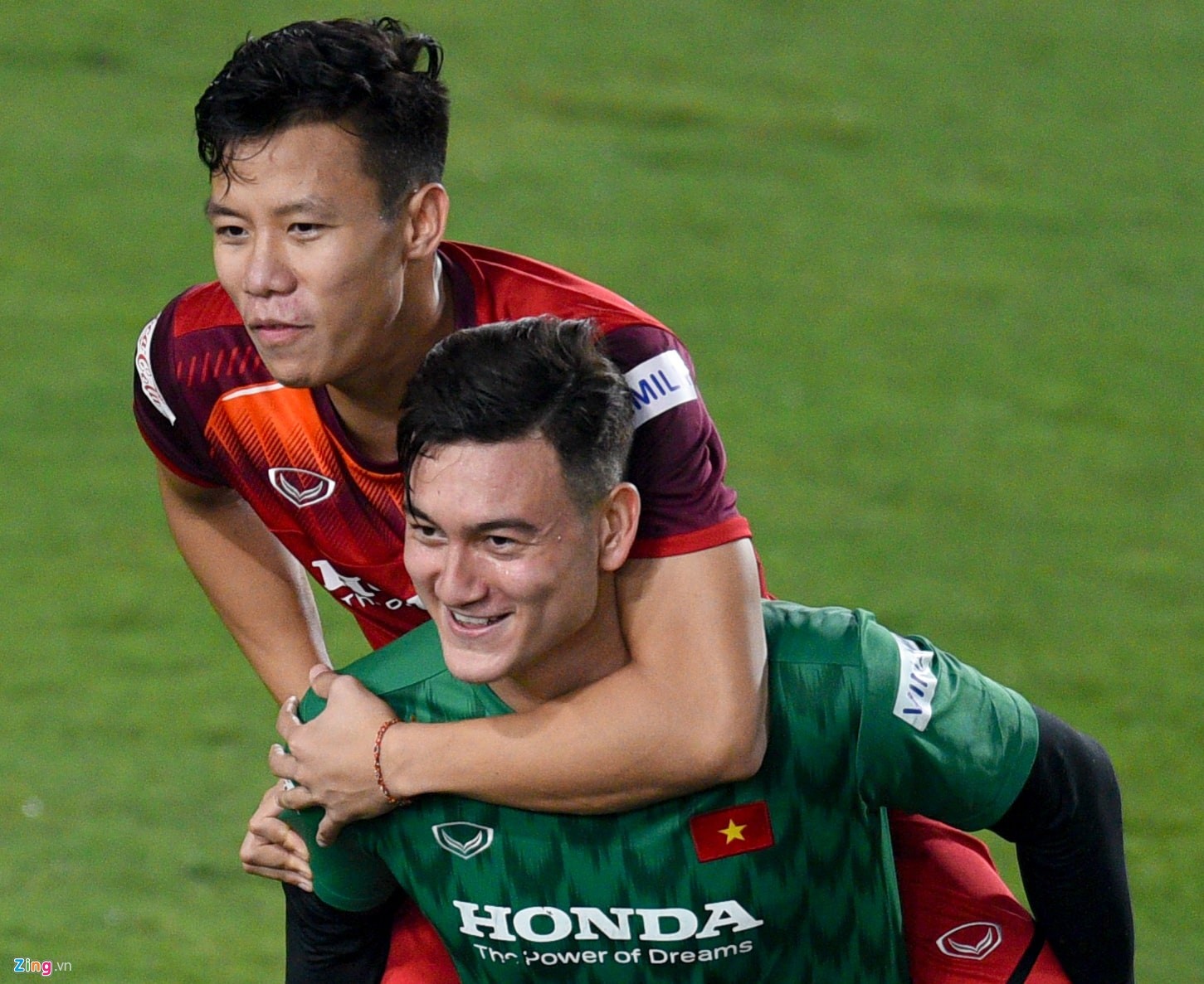 Quế Ngọc Hải và Văn Lâm ảnh 1 Que Ngoc Hai va Van Lam anh 1