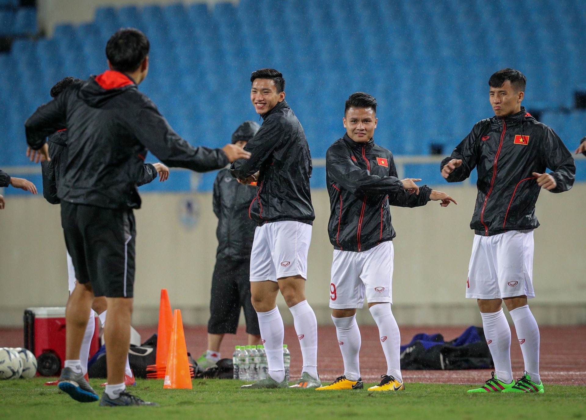 Anh che tran Viet Nam Thai Lan anh 1