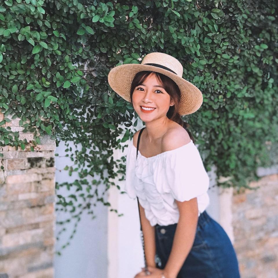 Ban gai Phan Van Duc anh 7