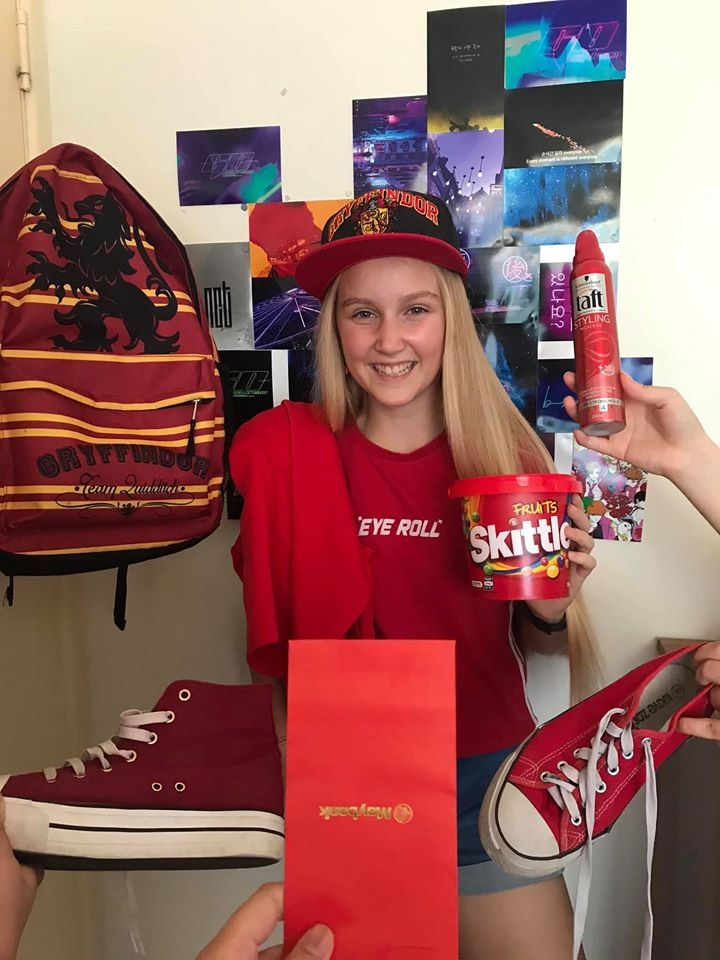 Trend chup anh cua hoc sinh anh 2