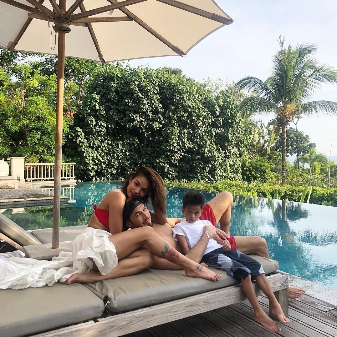 chi gai cau thu giau nhat the gioi anh 9