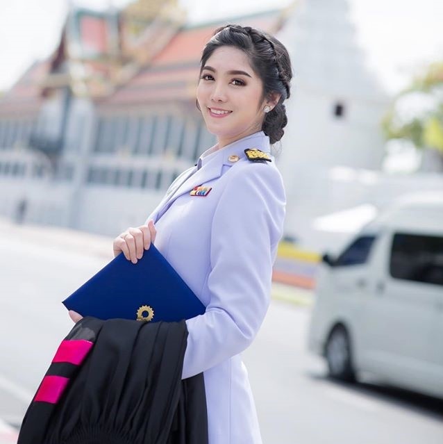 Hot girl co vu Thai Lan anh 7