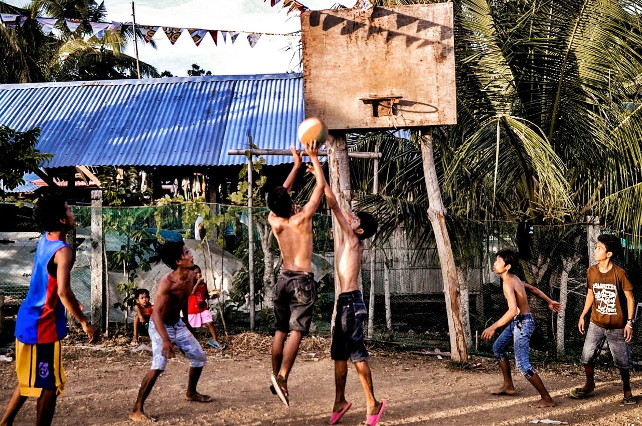 Dan Philippines khong me bong da anh 3