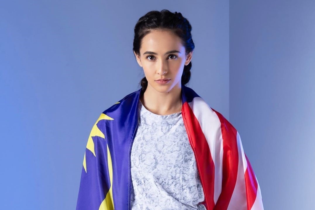 Hoa khoi the duc dung cu anh 5