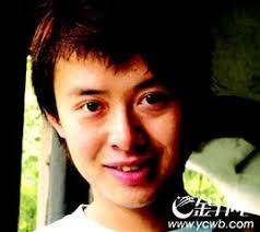 Thiên tài 3 lần bỏ học tiến sĩ ảnh 2 Thien tai 3 lan bo hoc tien si anh 2