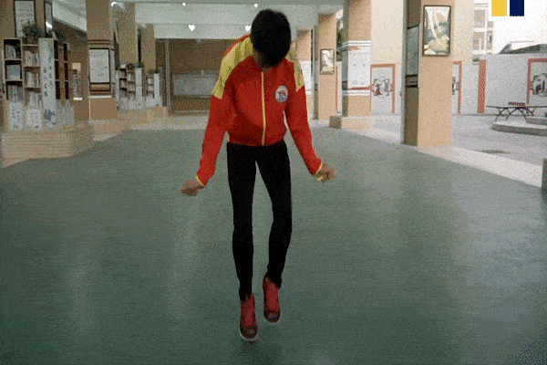 10X Trung Quoc pha ky luc Guinness ve nhay day cua chinh minh hinh anh