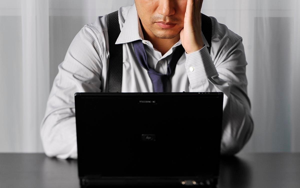 Nguoi dan ong 36 tuoi o Trung Quoc dot tu vi lam dem lien tuc hinh anh