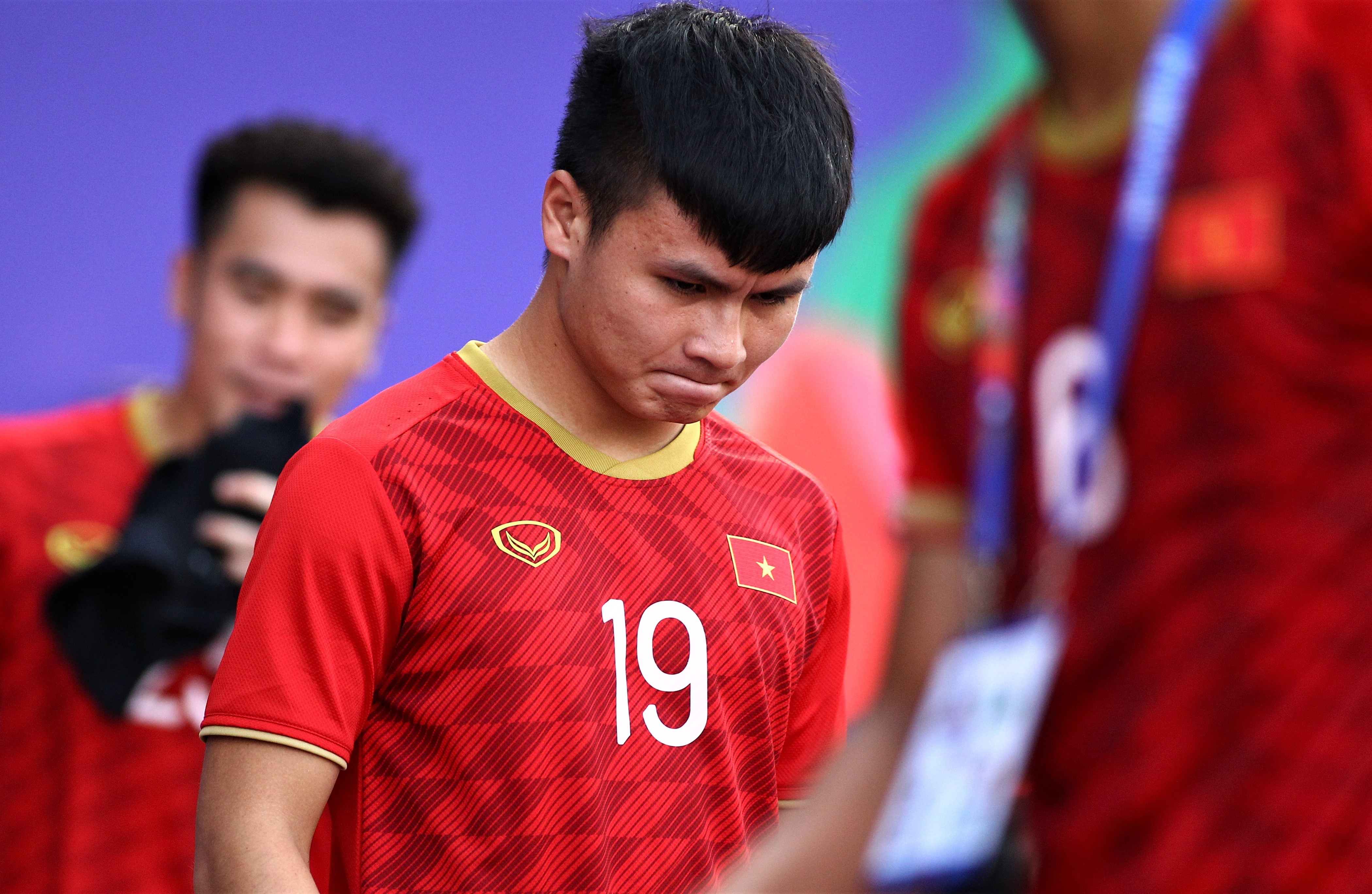 Quang Hai khoc khi ngoi du bi anh 4