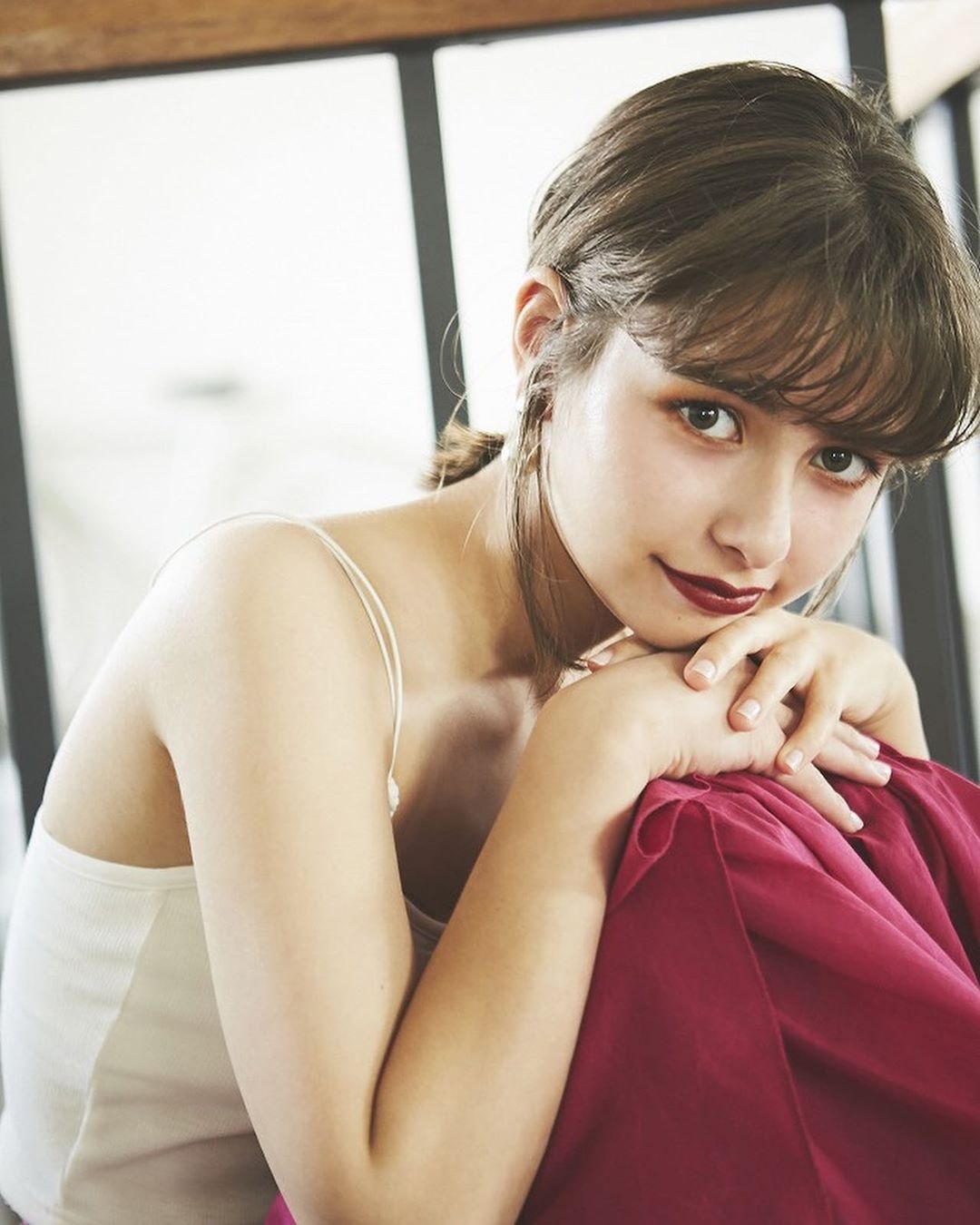 Hot girl lai 5 dong mau anh 4