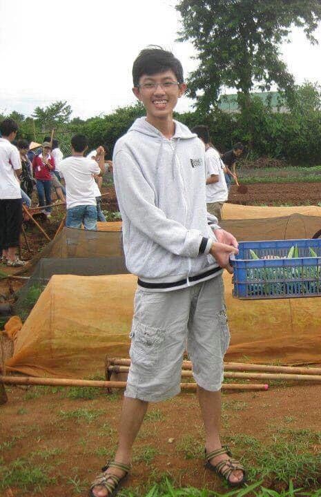 nhan sac quan trong voi dan ong anh 7