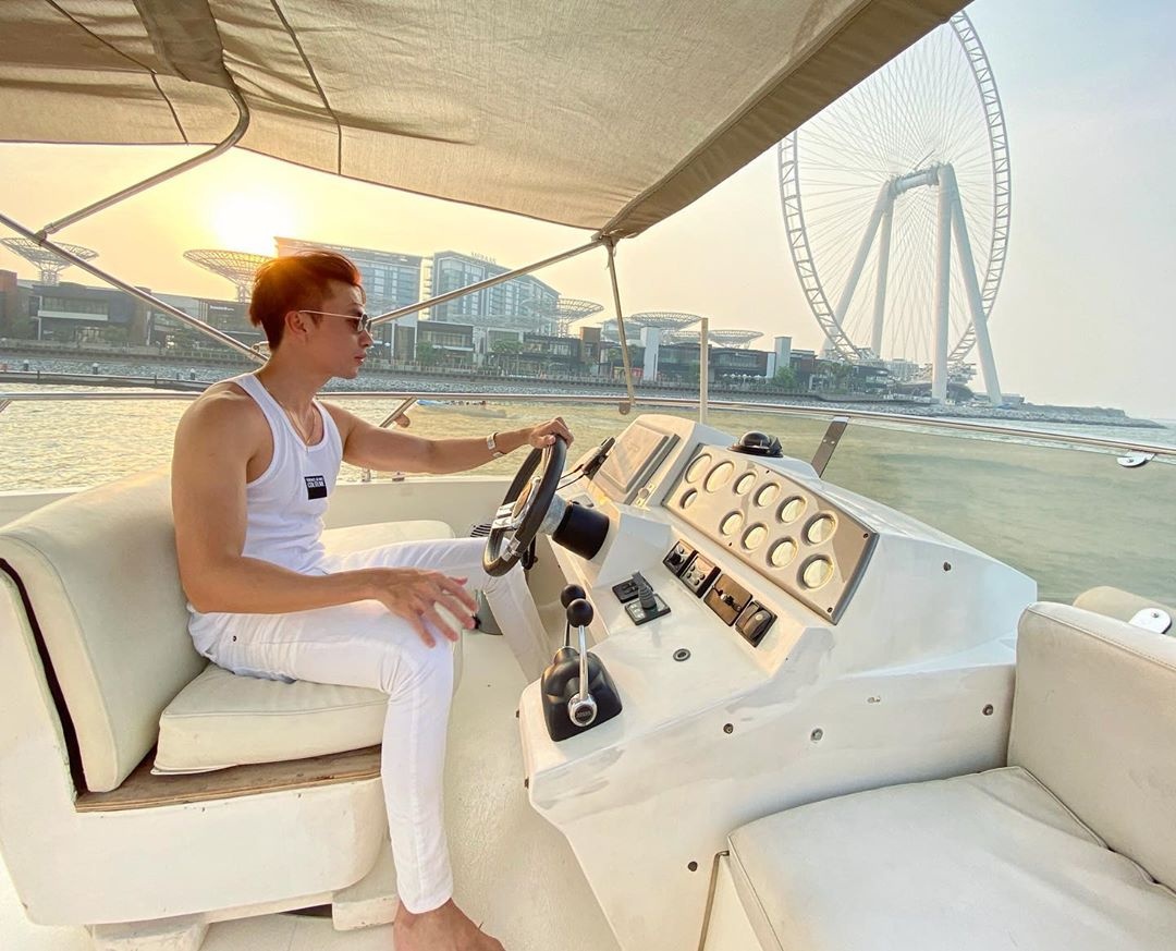 nhan sac quan trong voi dan ong anh 3