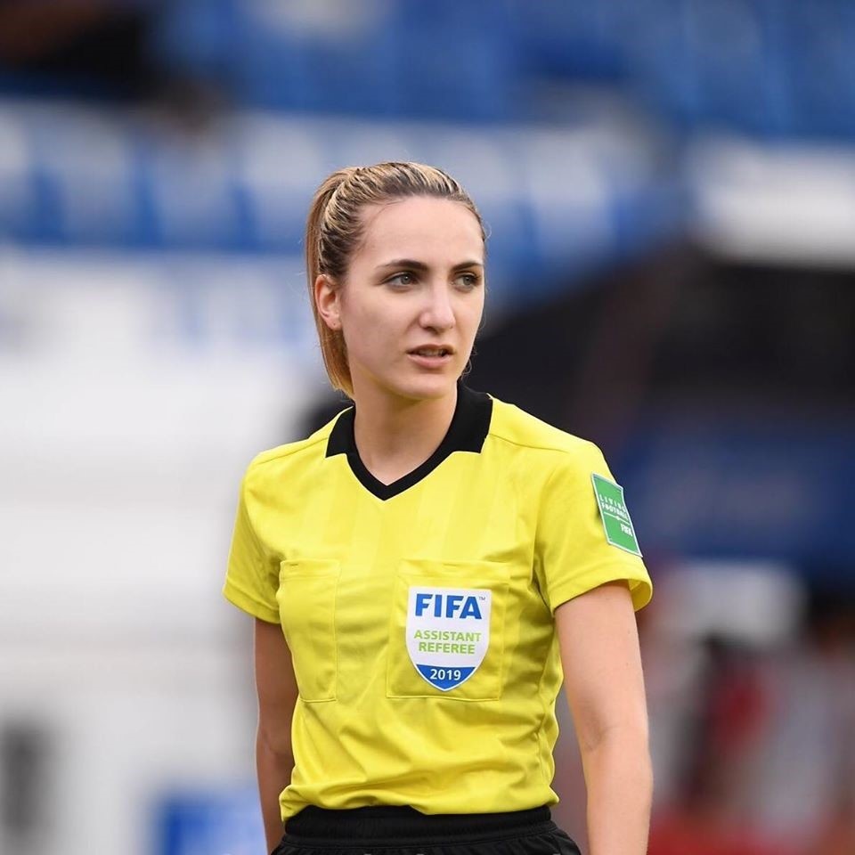 Nu trong tai bat chung ket anh 2