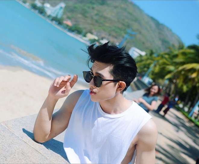 nhan sac quan trong voi dan ong anh 9