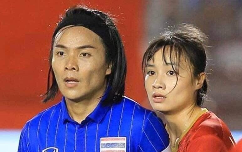 Dan mang to mo ve nu cau thu Thai Lan co ngoai hinh nam tinh hinh anh