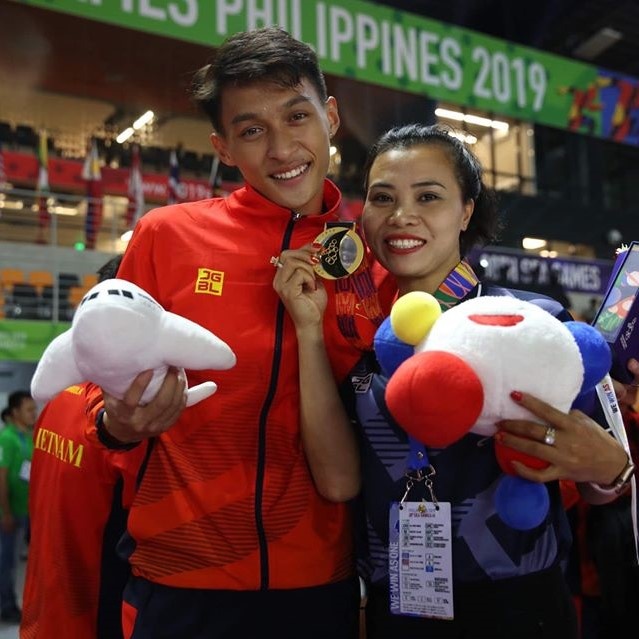 van dong vien mua quat anh 1