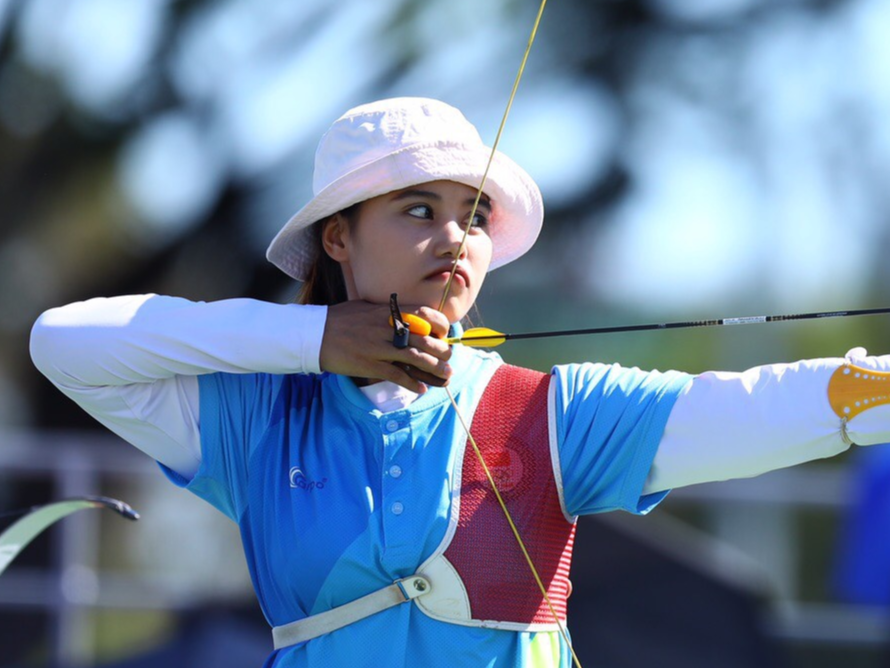 Bon VDV 10X tham du SEA Games co thanh tich cao, ngoai hinh noi bat hinh anh