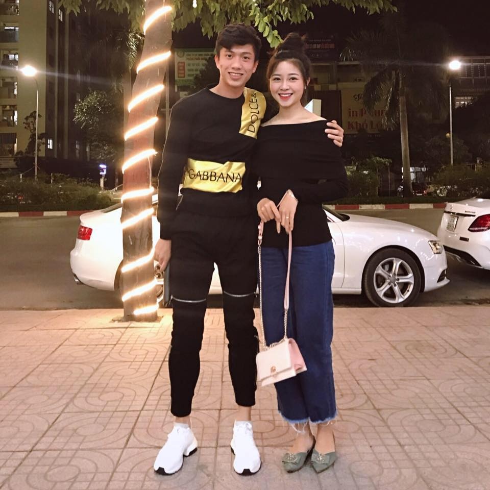 Ban gai cau thu anh 4