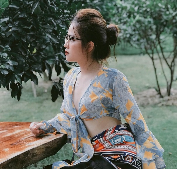 Ban gai cau thu anh 3