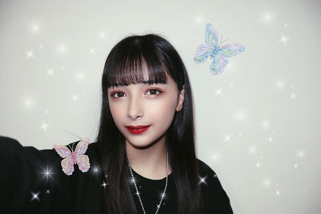 Chi em la hot girl lai Nhat Ban anh 7