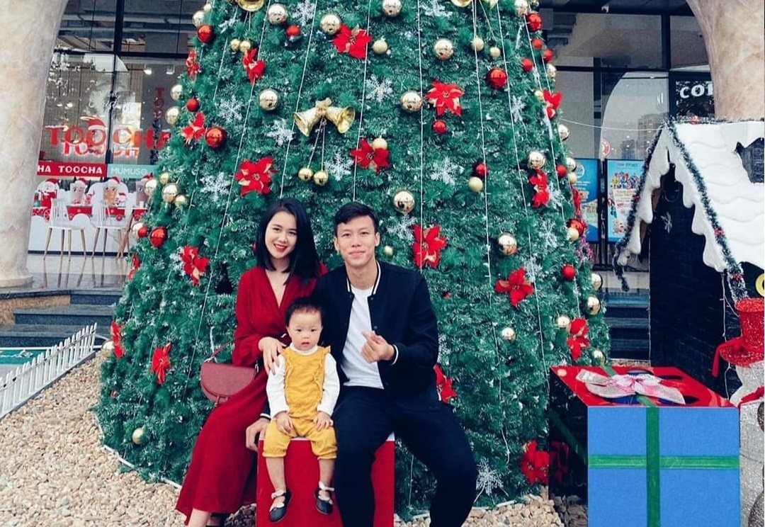 cau thu don giang sinh anh 1