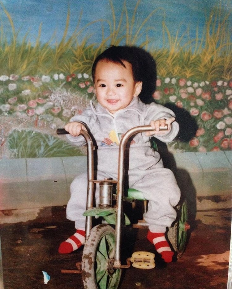 Dien vien Mat biec ngay be anh 7