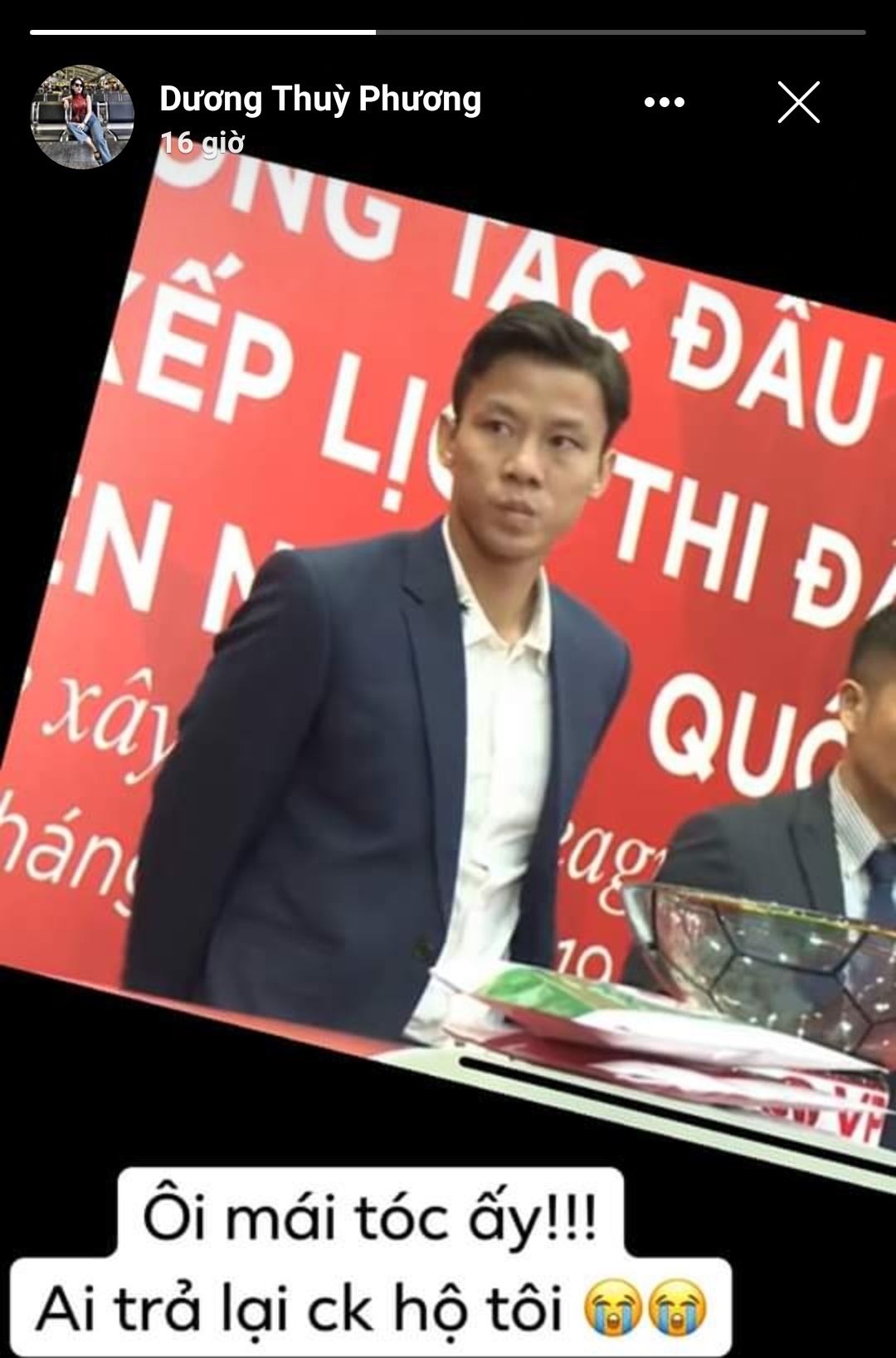 cau thu va ban gai anh 1