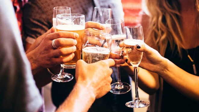 Tet khong duoc nghi ngoi anh 2