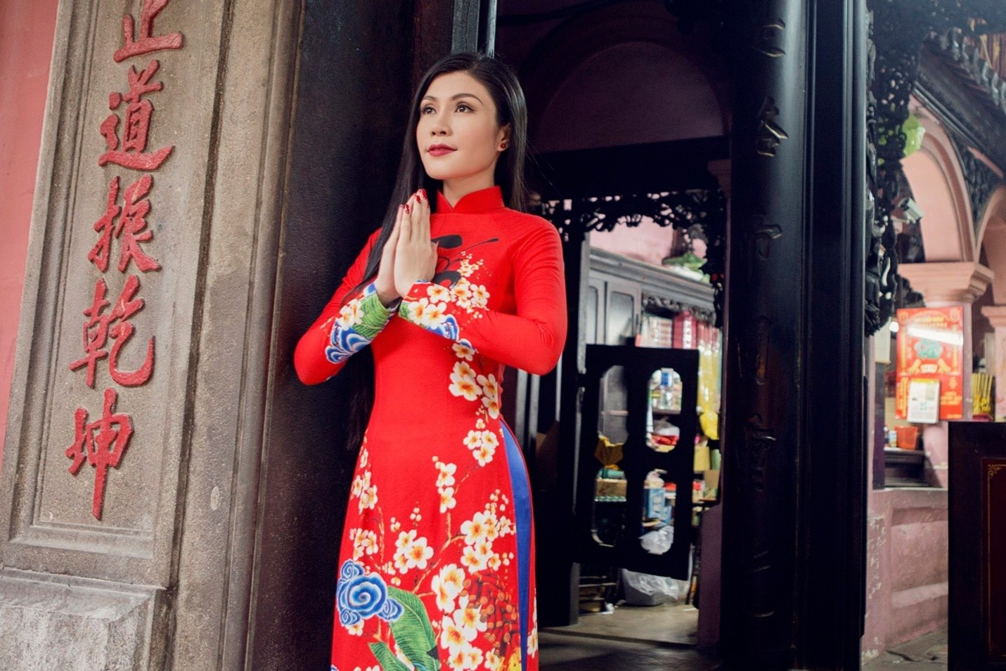 Nhung luu y, kieng ky khi di le chua dau xuan hinh anh
