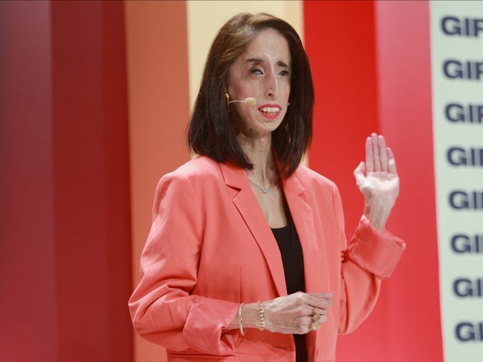 TikTok bi bao cao anh 2