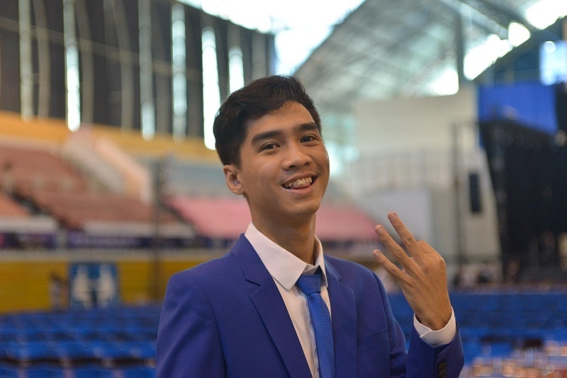 He Always Smile tro lai anh 7