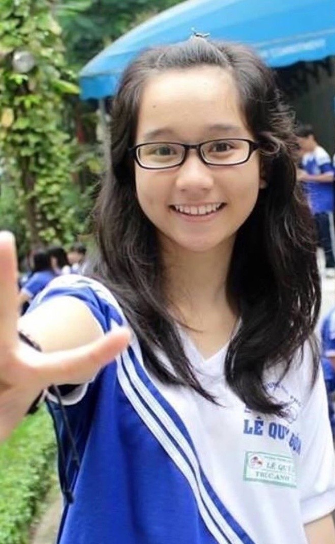 hot girl thoi di hoc anh 2