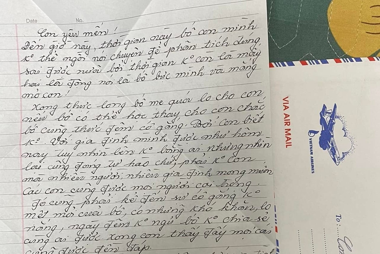 Buc thu cua bo duoc con gai giu gin suot 12 nam hinh anh