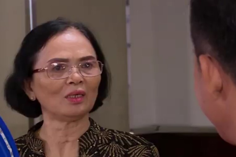 Co gai 35 tuoi hen ho, me toi xem va che doi phuong 'khong cham duoc' hinh anh