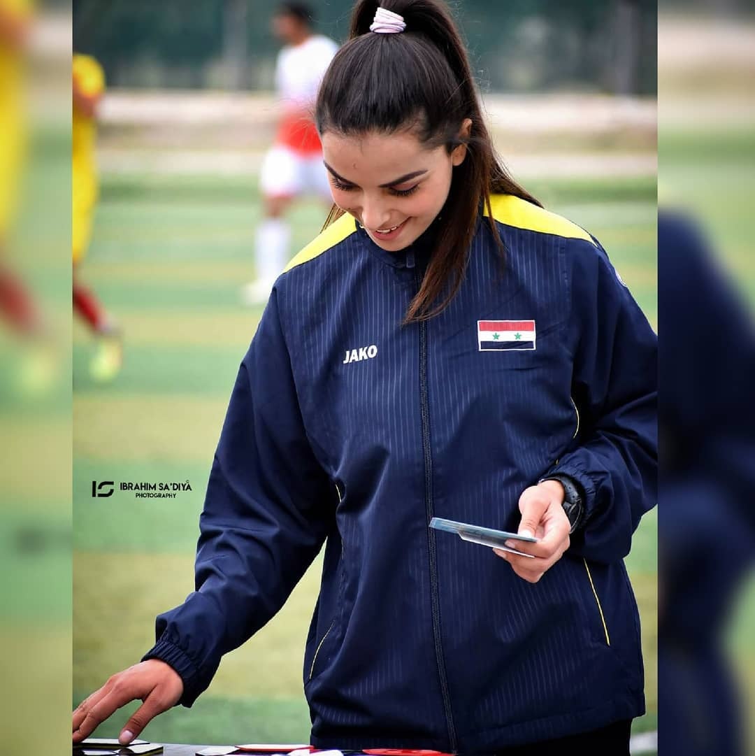 nu trong tai bong da anh 9