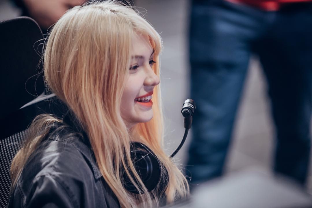 Game thu Lien Minh Huyen Thoai duoc menh danh thien than lang e-sports hinh anh