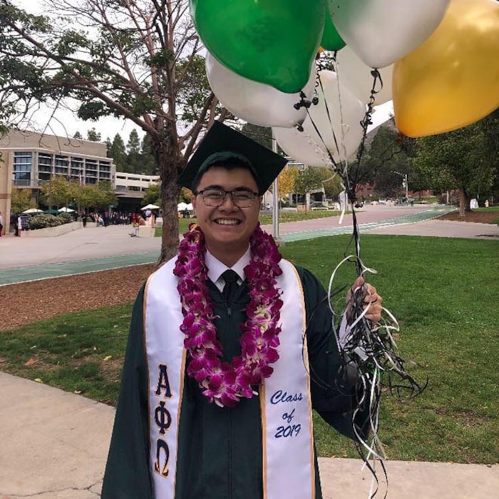 Em trai Xuan Mai anh 1