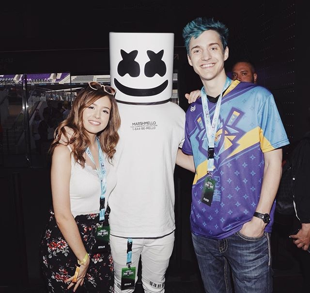 Streamer Pokimane anh 8