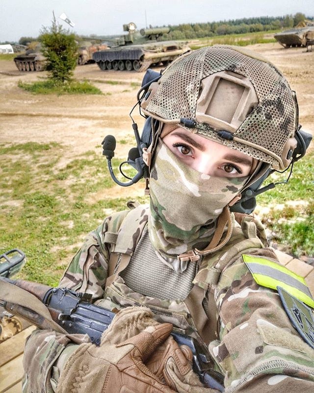 Elena Deligioz anh 4