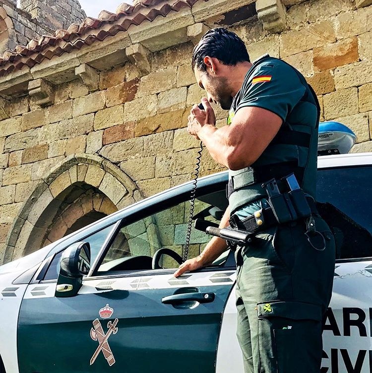 hot boy quan nhan anh 2