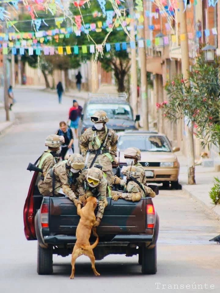 cho duoi theo doan quan nhan anh 3